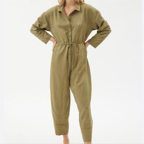 Out From Under Jayce Jacquard Jumpsuit Womens M Olive Green Satin Embossed - Picture 1 of 12
